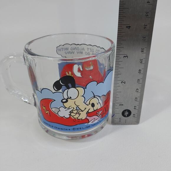 “Im Easy To Get Along With When Things Go My Way” Garfield McDonald’s Mug Cup - Picture 3 of 3